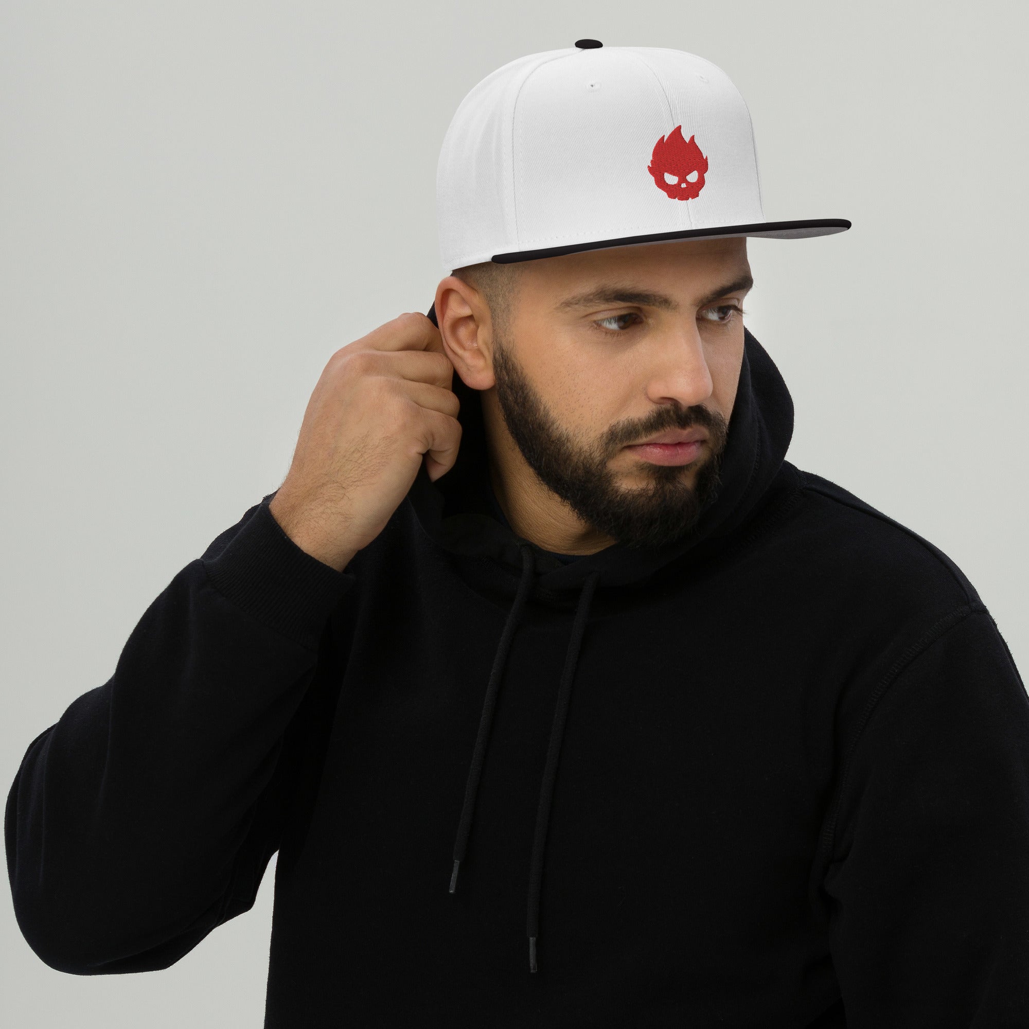 Classic WL Snapback Hat V2_Embroidered